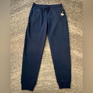 Men’s joggers size medium